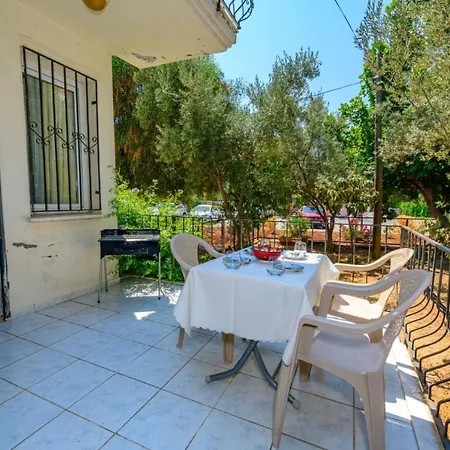 شقة Lovely With 3 Bedrooms, 1006