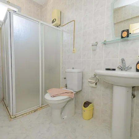 Lovely With 3 Bedrooms, 1006 * Fethiye